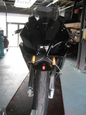 V Front a.jpg