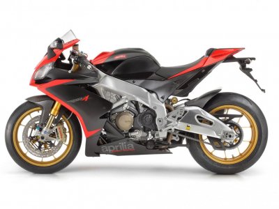 2012_Aprilia_RSV4_Factory_APRC_1600x1200_01.jpg