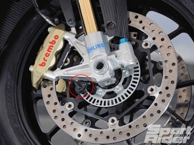 146_1103_09_z+2011_aprilia_RSV4_factory_APRC_SE+suspension Kopie.jpg