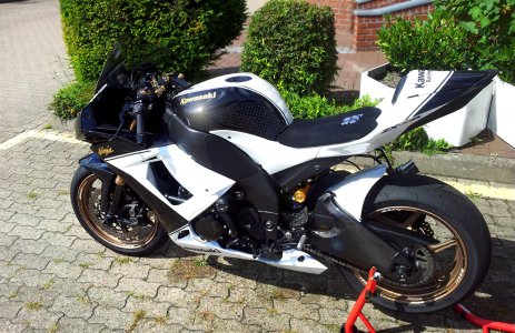aktuellzx10r.jpg