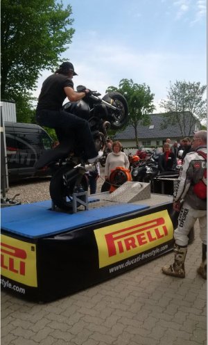Wheely4.JPG