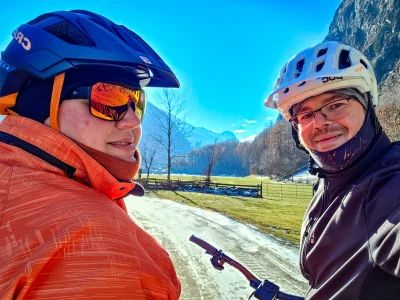 20251225_130125.webp 20251225_130125.webp