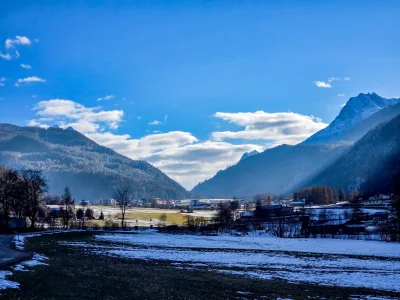 20251225_131004.webp 20251225_131004.webp