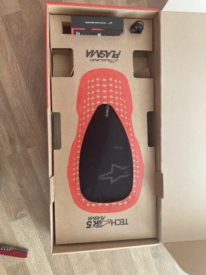 IMG_2585.webp IMG_2585.webp