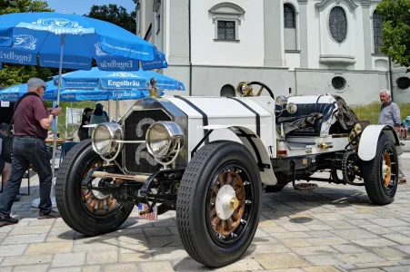 Oldtimer 011.webp Oldtimer 011.webp