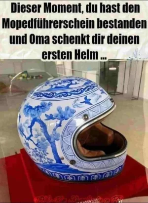 erster helm.webp