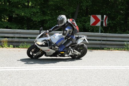 mali-foto-design-zum-bildermacher_Biker Kyff 1327_20130519_M (max. 1600px)_383753.jpg mali-foto-design-zum-bildermacher_Biker Kyff 1327_20130519_M (max. 1600px)_383753.jpg