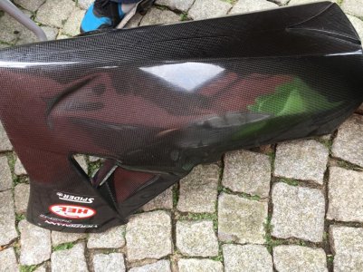 Rennverkleidung-Carbon-Crash7.jpg