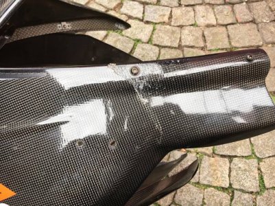 Rennverkleidung-Carbon-Crash9.jpg