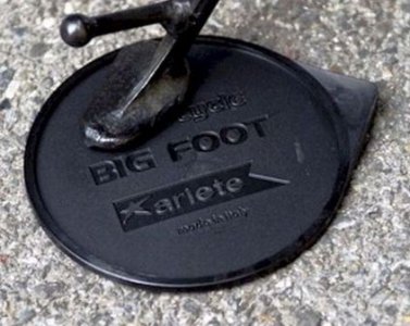 BIG FOOT.JPG