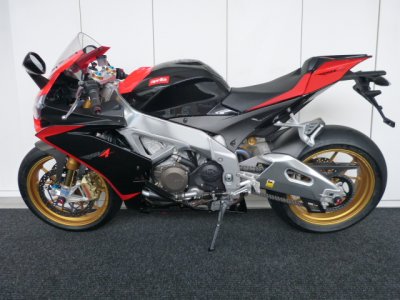 RSV 4 Factory aprc sale 032.jpg