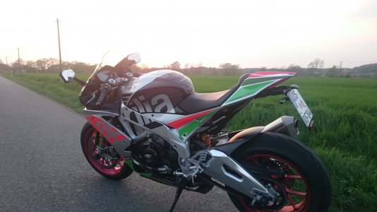 2018-04-20 20.13.52.jpg