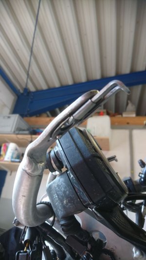 Suzuki Schnellverschluss 1.jpg