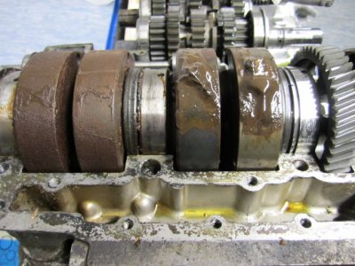 SuzukiGT750Part2 051.JPG