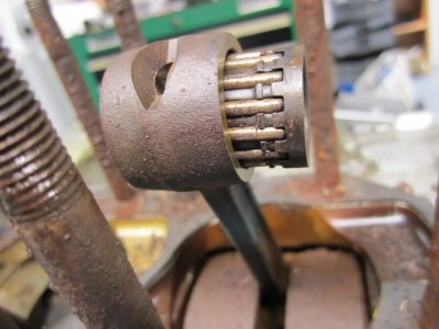 SuzukiGT750Part3 014.JPG