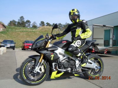Tuono schwarz 003.JPG