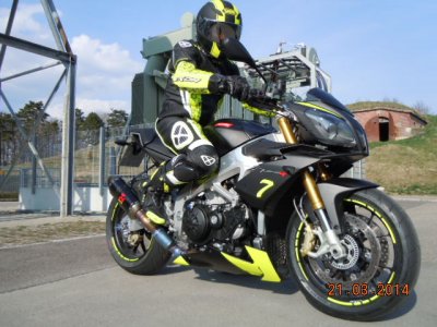 Tuono schwarz 006.JPG