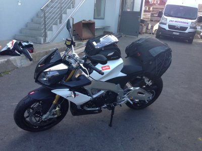 Aprilia V4 R APRC ABS.JPG