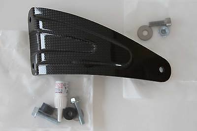 Akrapovic-Auspuffhalter-Carbon-muffler-bracket-Aprilia-RSV4-ab-_1.jpg
