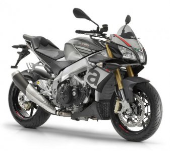 aprilia-tuono-v4-1100-rr-01-2.jpg