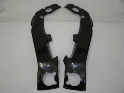 Carbon Faring RSV4 009.jpg