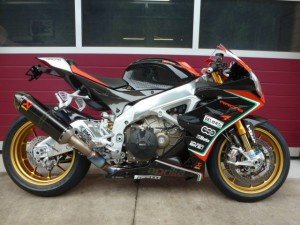 aprilia-rsrstrsv-vollverschalung-2013-occasion.jpg