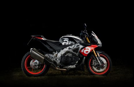 aprilia_gedreht-horizontal_upload.jpg aprilia_gedreht-horizontal_upload.jpg