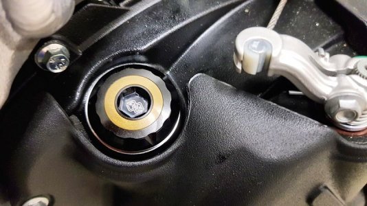 Gilles-Tooling_Öleinfüllverschluss.800x450.jpg