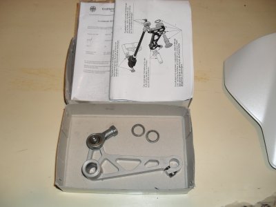 Teile Tuono 001.JPG