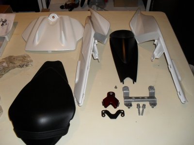 Teile Tuono 002.JPG