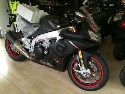 2015_07_RSV4_Racepack.JPG