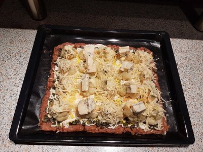 Hackfleisch-Blechkuchen-Bild5-Blumenkohl-Gouda+Gorgonzola.jpg