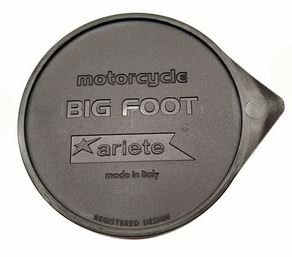 BIG FOOT.JPG