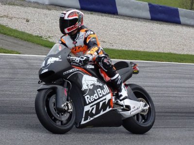 KTM_n.jpg