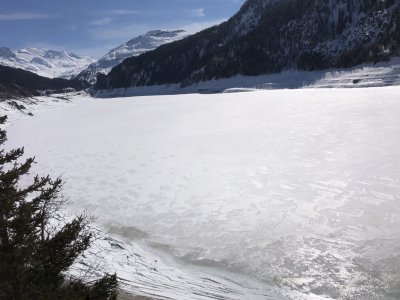 Anfahrt zum Julierpass 140322.jpg