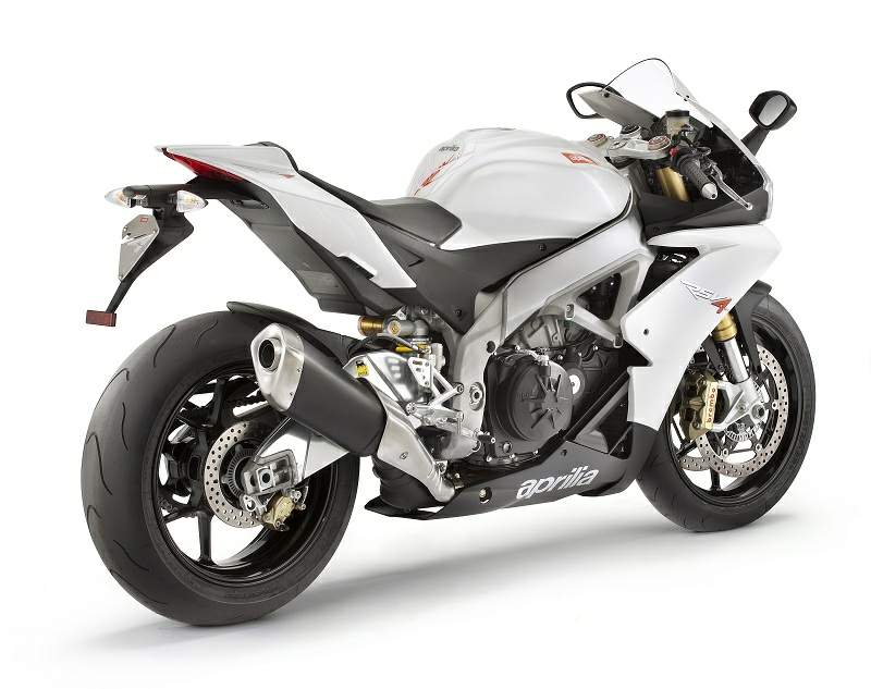 Aprilia%2BRSV%2B4R%2BAPRC%2B11%2B2011%2Bnew.jpg