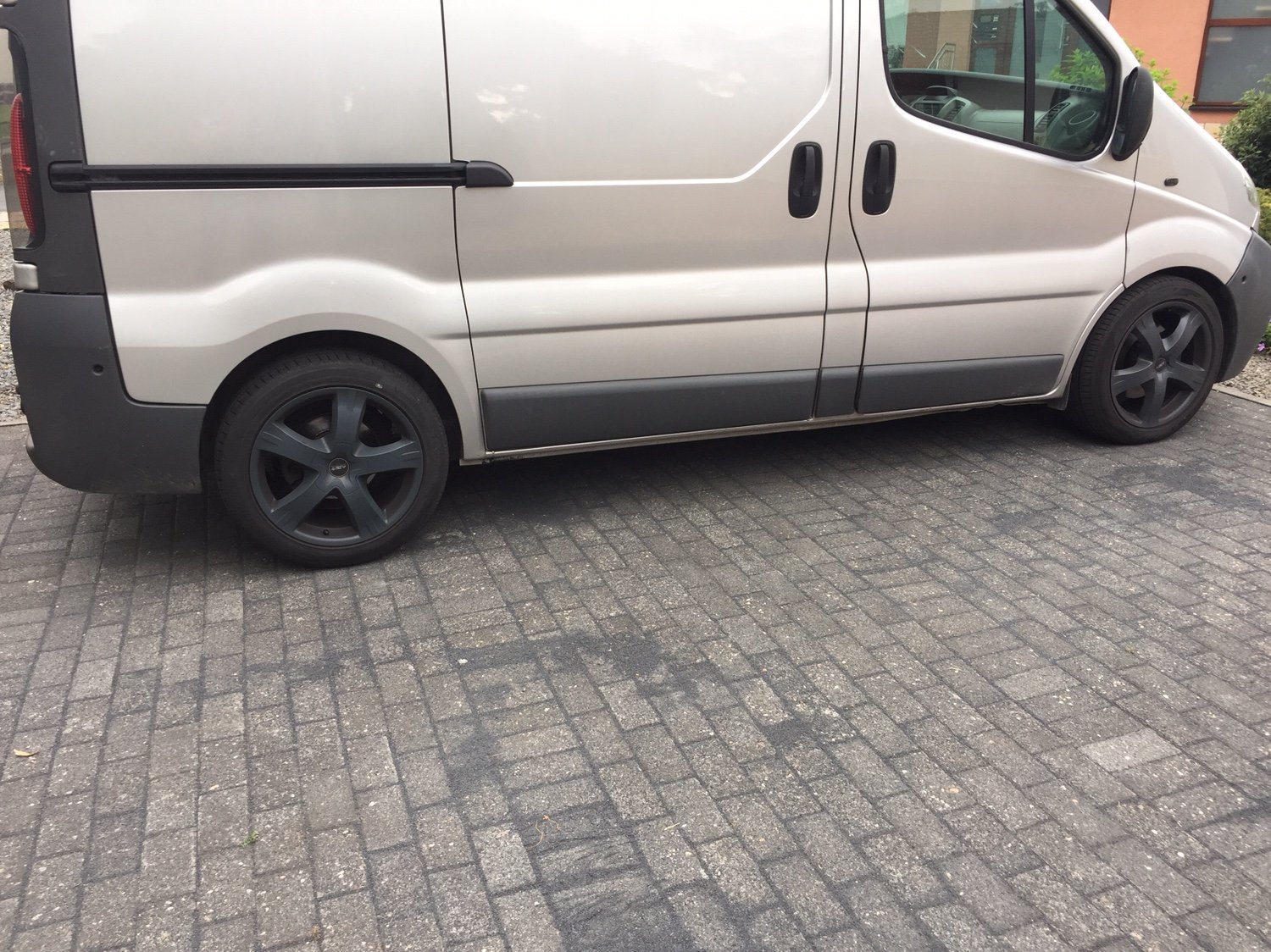 Alufelgen Renault Traffic Opel Vivaro 8 5x18 Azev V4 Forum